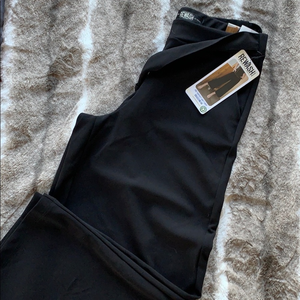 REWASH knit crops.